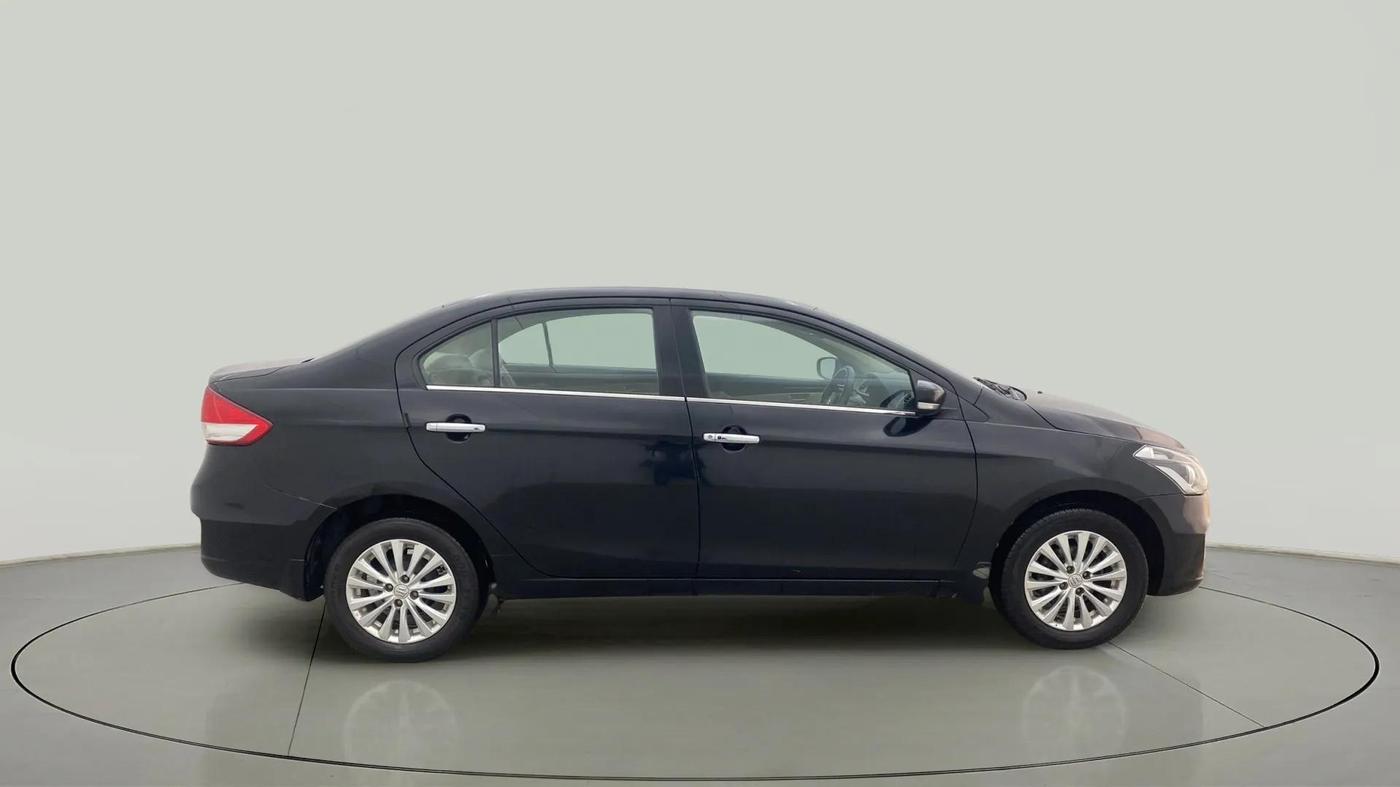2017 Maruti Ciaz ZETA 1.4  AT PETROL, Petrol, Automatic, 32,205 km, Right Side