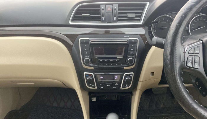 2017 Maruti Ciaz ZETA 1.4  AT PETROL, Petrol, Automatic, 32,205 km, Air Conditioner