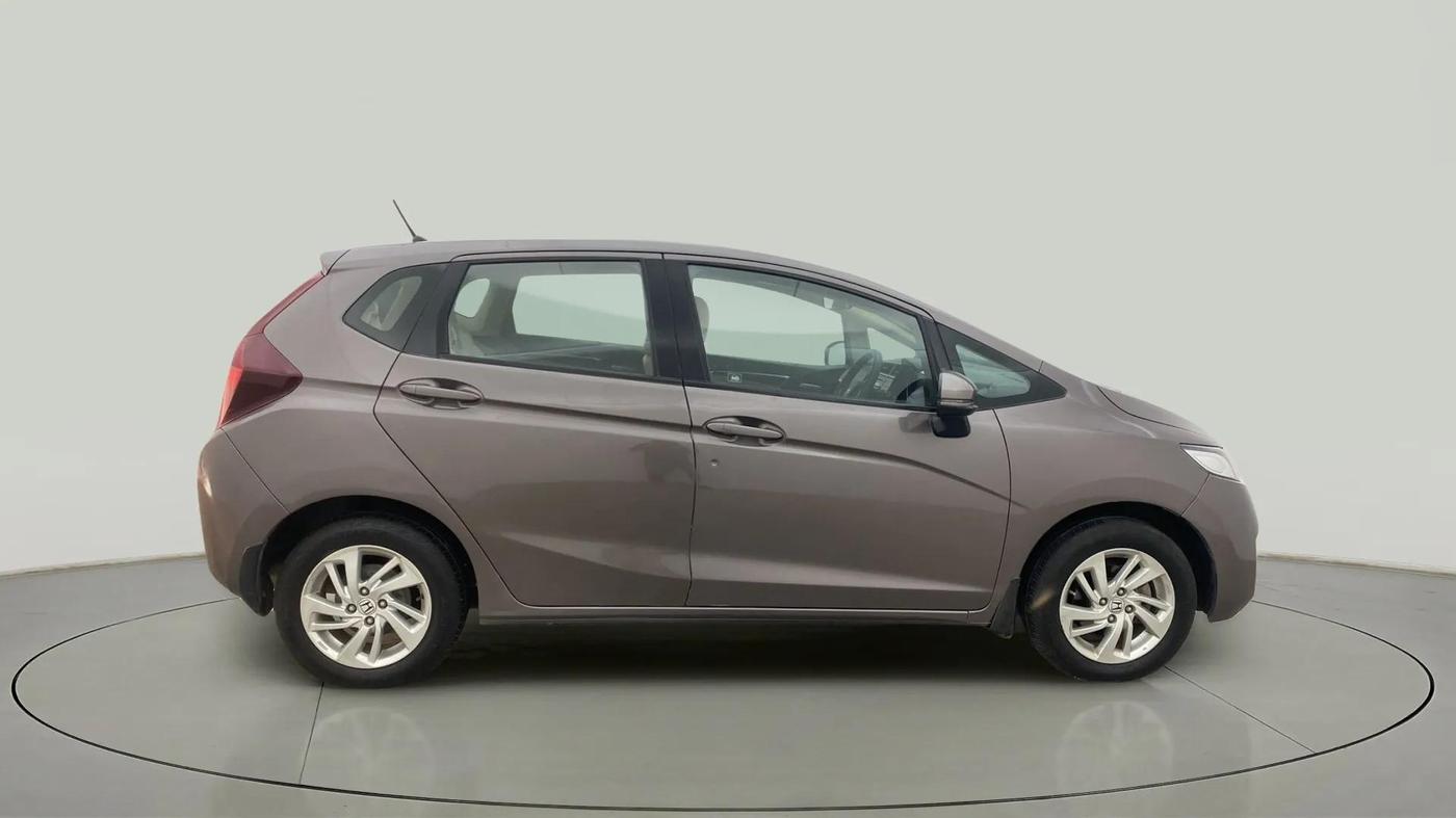 2015 Honda Jazz 1.2L I-VTEC V, Petrol, Manual, 32,054 km, Right Side
