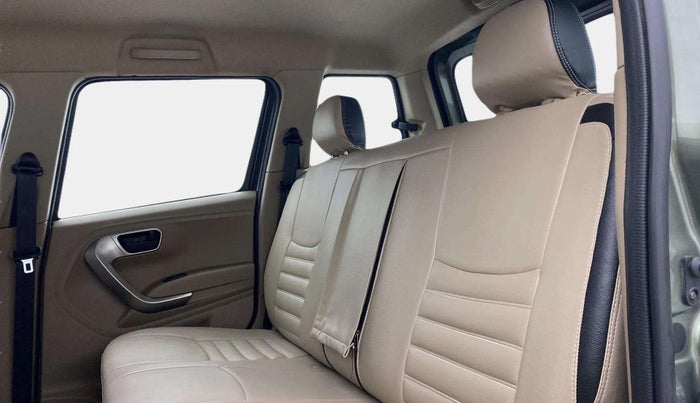2023 Mahindra BOLERO NEO N 10 (O), Diesel, Manual, 5,949 km, Right Side Rear Door Cabin