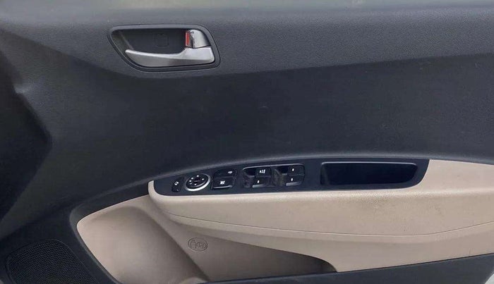 2014 Hyundai Grand i10 ASTA AT 1.2 KAPPA VTVT, Petrol, Automatic, 73,530 km, Driver Side Door Panels Control