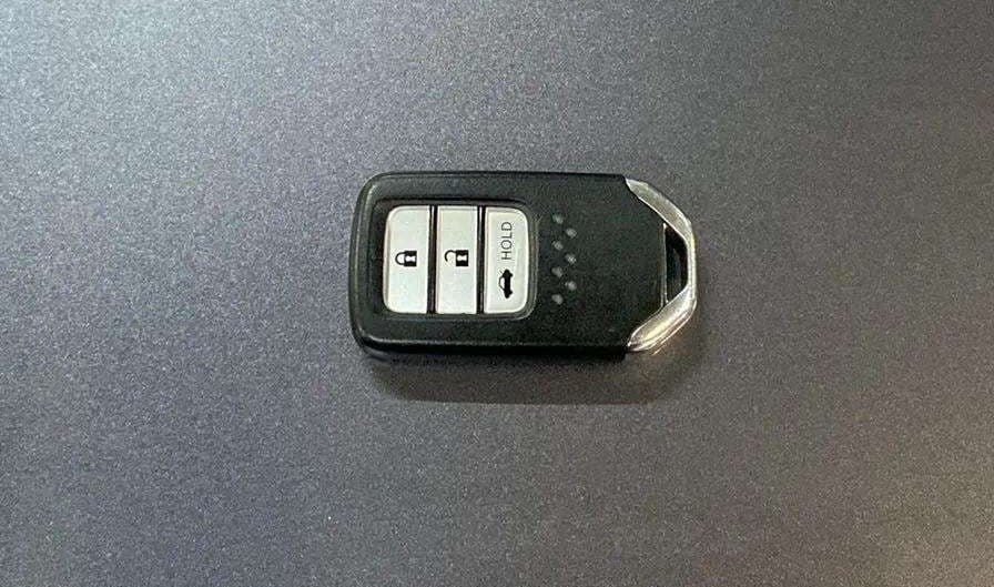 2020 Honda Amaze 1.2L I-VTEC VX CVT, Petrol, Automatic, 20,758 km, Key Close Up