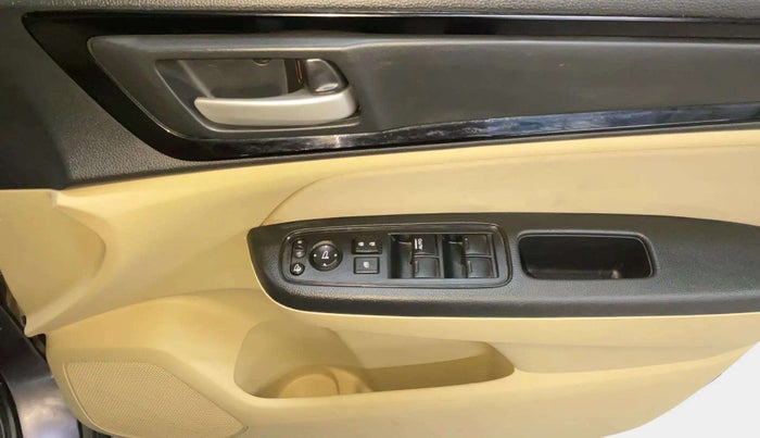 2020 Honda Amaze 1.2L I-VTEC VX CVT, Petrol, Automatic, 20,758 km, Driver Side Door Panels Control