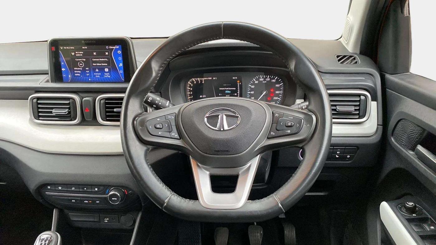 2022 Tata PUNCH CREATIVE  MT, Petrol, Manual, 35,703 km, Steering Wheel Close Up
