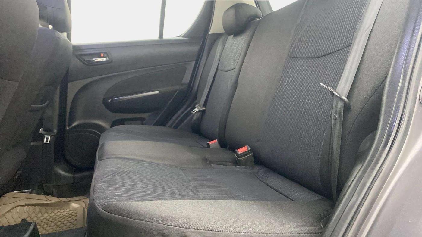 2016 Maruti Swift VXI, Petrol, Manual, 89,469 km, Right Side Rear Door Cabin