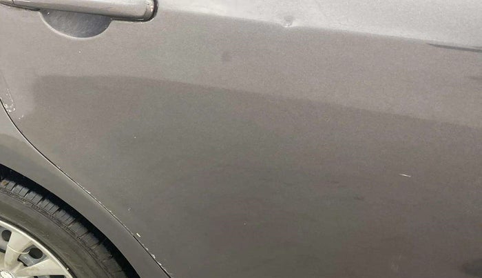 2016 Maruti Swift VXI, Petrol, Manual, 89,396 km, Right rear door - Slightly dented