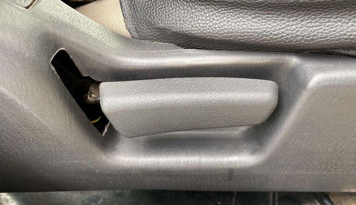 2019 Maruti Alto K10 VXI, Petrol, Manual, 19,849 km, Driver Side Adjustment Panel