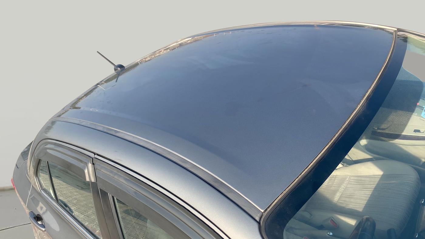 2018 Maruti Dzire ZXI AMT, Petrol, Automatic, 68,010 km, Roof