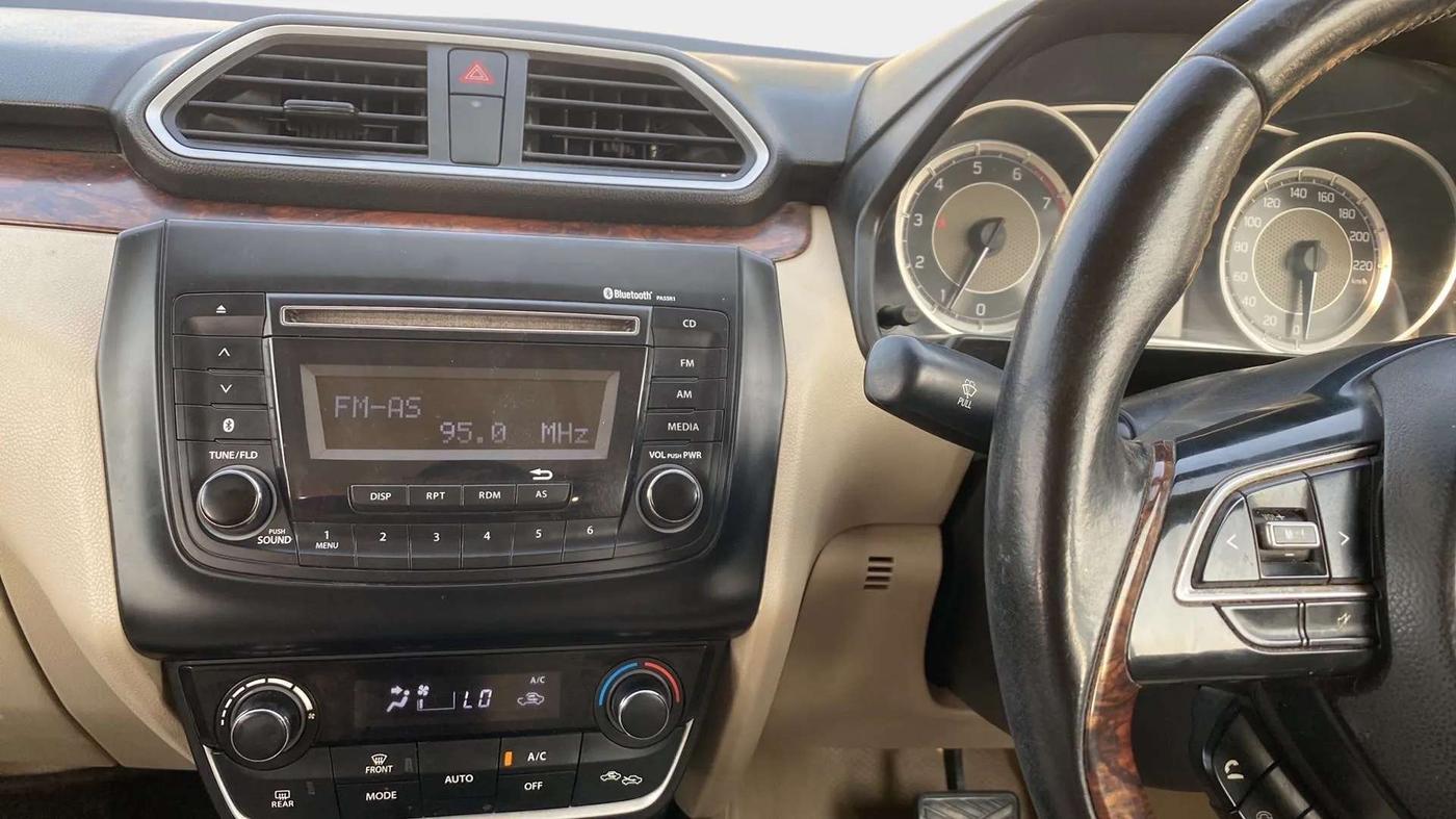 2018 Maruti Dzire ZXI AMT, Petrol, Automatic, 68,010 km, Air Conditioner