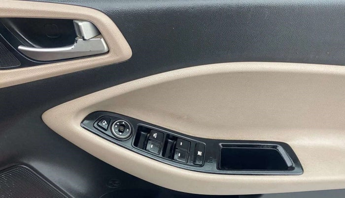2019 Hyundai Elite i20 ASTA 1.2 (O), Petrol, Manual, 54,937 km, Driver Side Door Panels Control