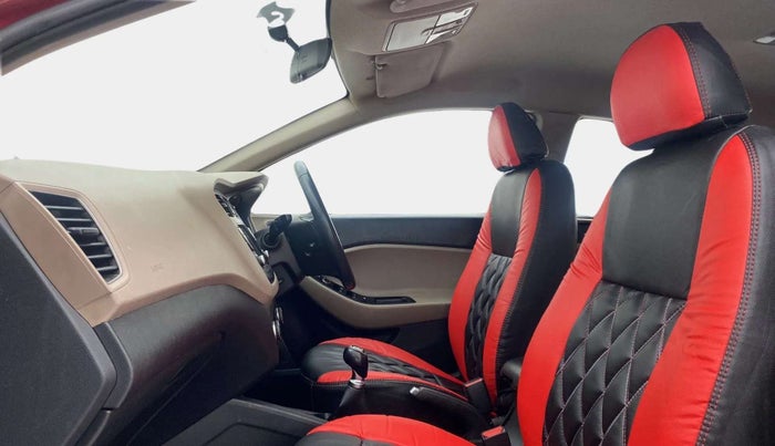 2019 Hyundai Elite i20 ASTA 1.2 (O), Petrol, Manual, 54,937 km, Right Side Front Door Cabin