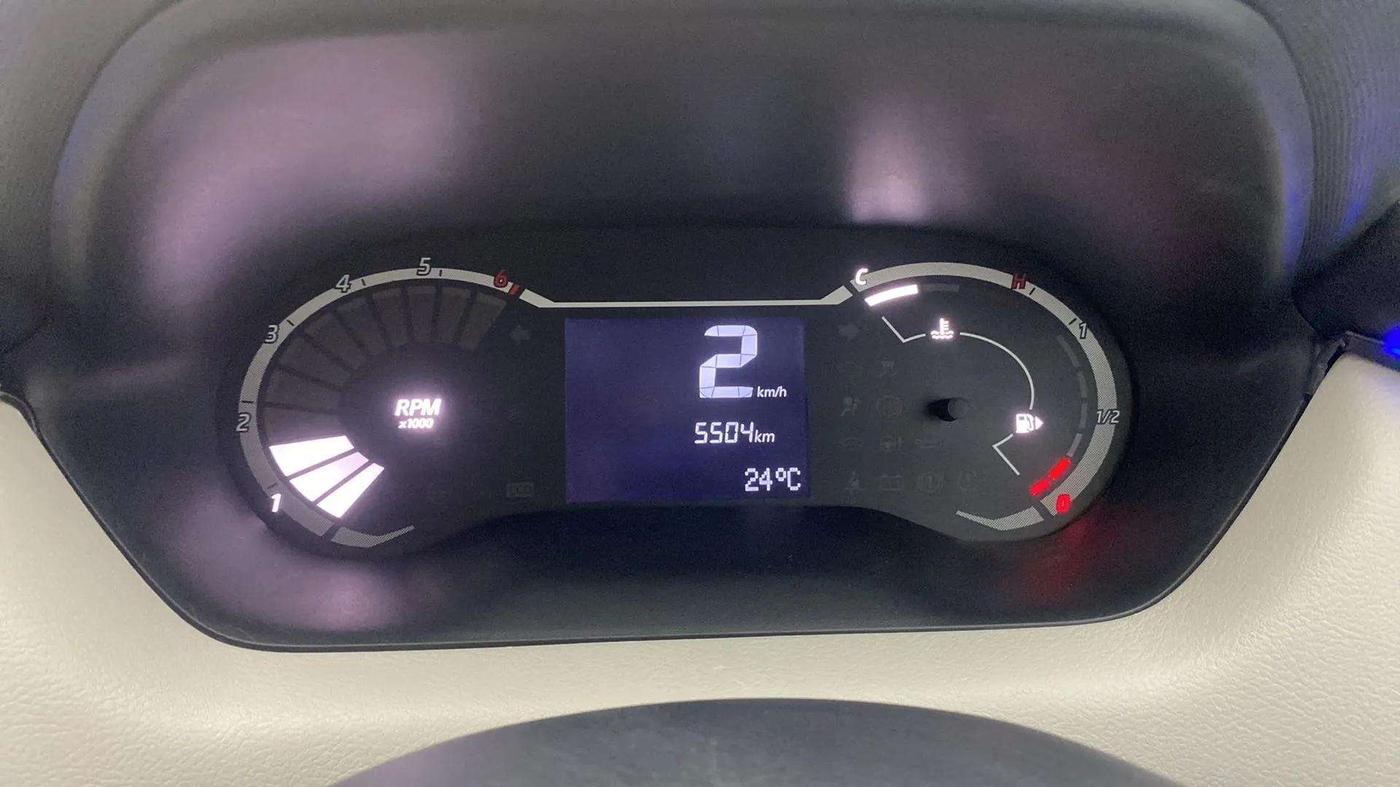 2024 Nissan MAGNITE XL, Petrol, Manual, 5,544 km, Odometer Image