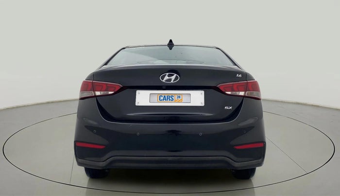 2018 Hyundai Verna 1.6 VTVT SX O, Petrol, Manual, 94,482 km, Back/Rear