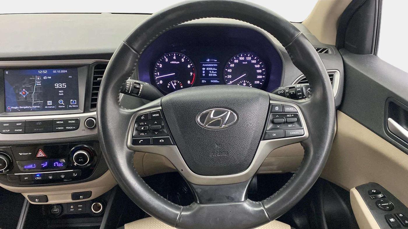 2018 Hyundai Verna 1.6 VTVT SX O, Petrol, Manual, 94,482 km, Steering Wheel Close Up