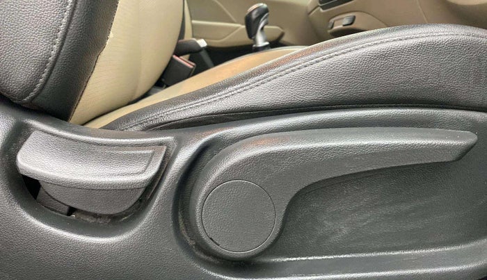 2018 Hyundai Verna 1.6 VTVT SX O, Petrol, Manual, 94,482 km, Driver Side Adjustment Panel