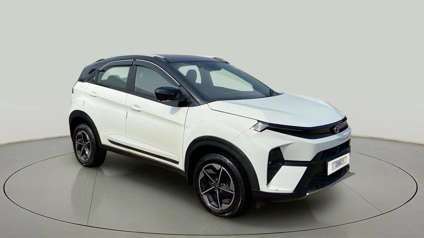 2023 Tata NEXON FEARLESS DUAL TONE 1.5 DIESEL, Diesel, Manual, 8,331 km, SRP
