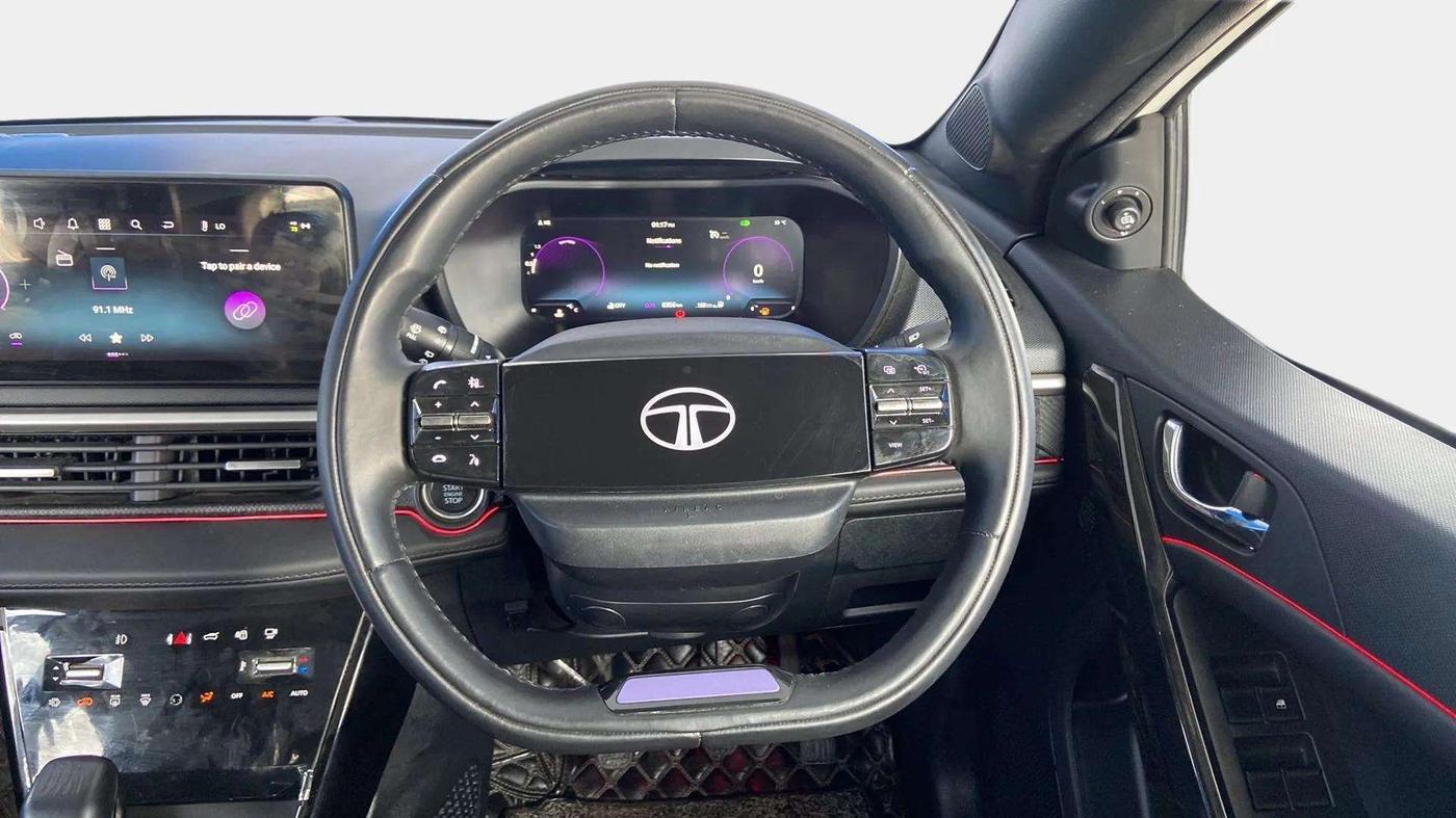 2023 Tata NEXON FEARLESS DUAL TONE 1.5 DIESEL, Diesel, Manual, 8,331 km, Steering Wheel Close Up