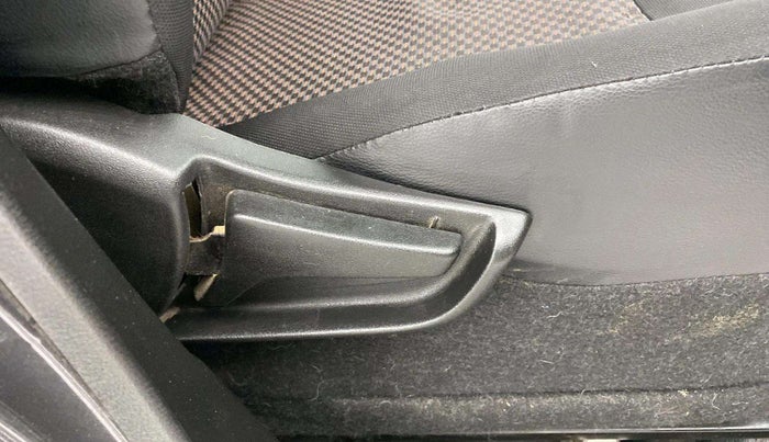 2021 Maruti S PRESSO VXI+, Petrol, Manual, 43,431 km, Driver Side Adjustment Panel