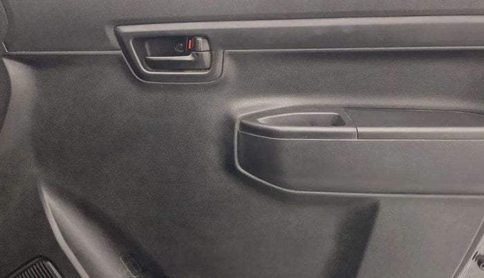 2021 Maruti S PRESSO VXI+, Petrol, Manual, 43,431 km, Driver Side Door Panels Control