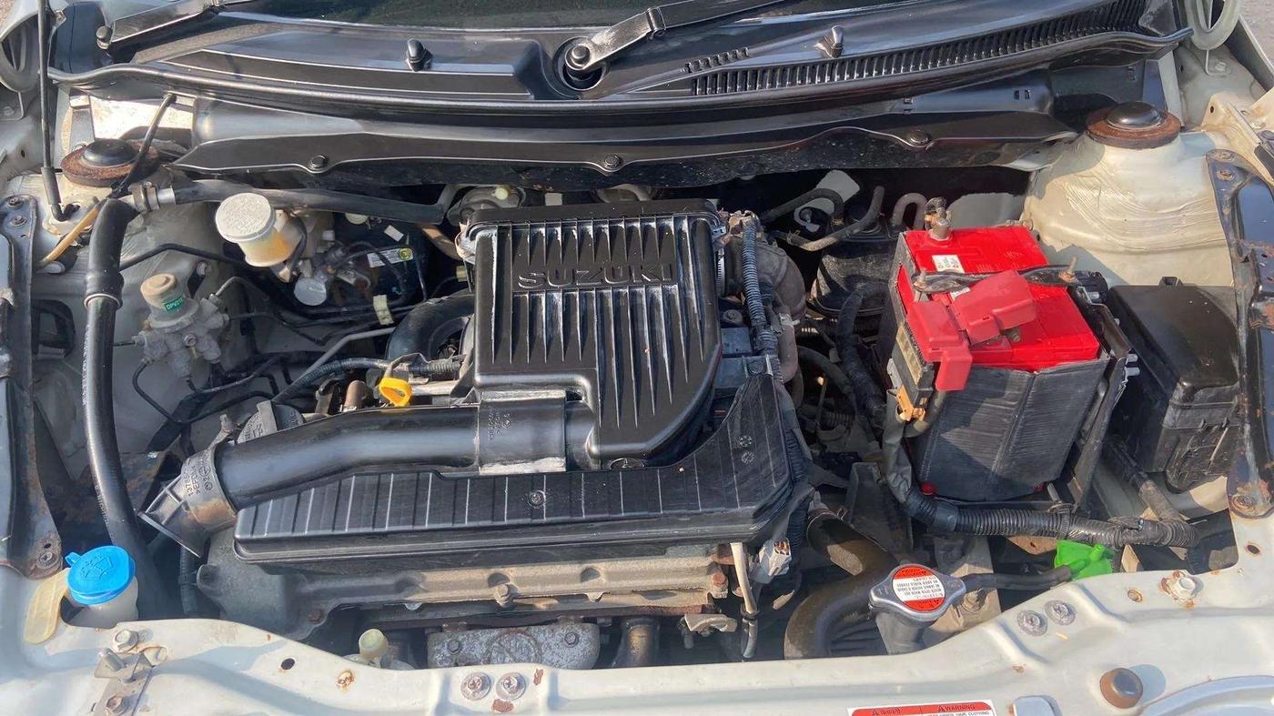 2013 Maruti Swift Dzire VXI, Petrol, Manual, 33,082 km, Open Bonet
