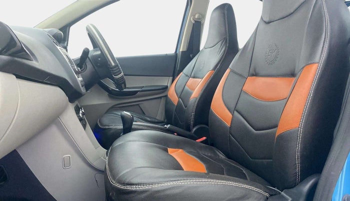 2017 Tata Tiago XT PETROL, Petrol, Manual, 87,284 km, Right Side Front Door Cabin