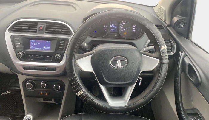 2017 Tata Tiago XT PETROL, Petrol, Manual, 87,284 km, Steering Wheel Close Up