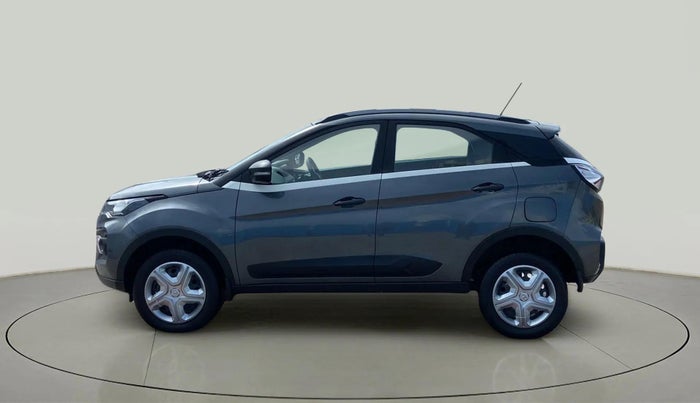2023 Tata NEXON XMA SUNROOF DIESEL, Diesel, Automatic, 20,452 km, Left Side