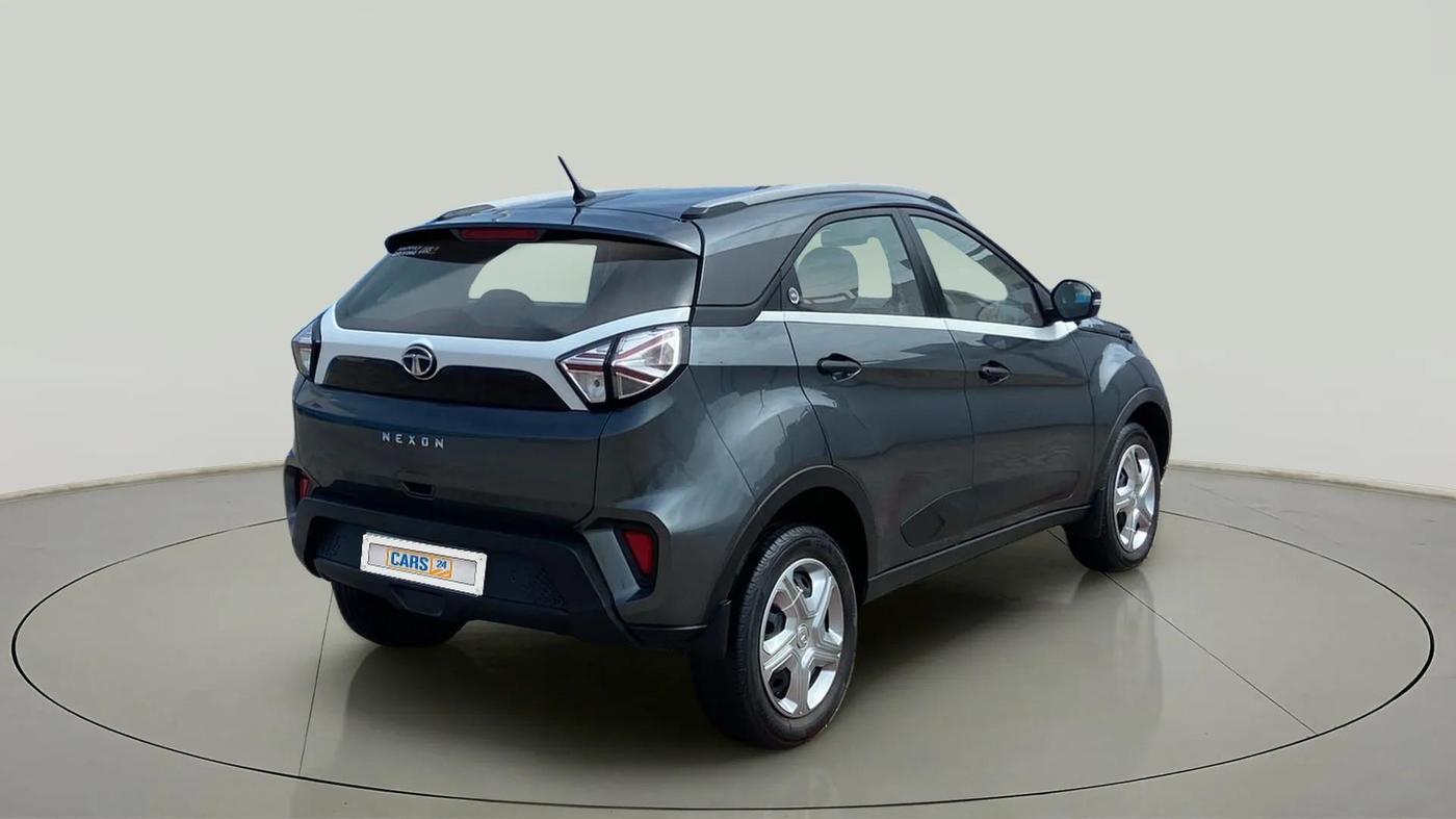 2023 Tata NEXON XMA SUNROOF DIESEL, Diesel, Automatic, 20,452 km, Right Back Diagonal
