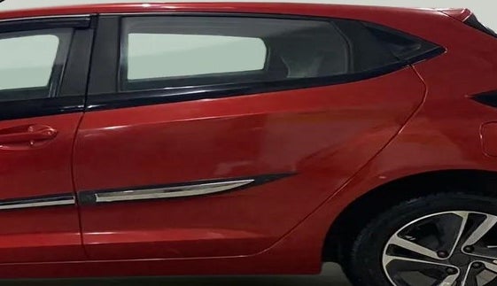 2021 Tata ALTROZ XZ PETROL, Petrol, Manual, 46,444 km, Rear left door - Door visor damaged