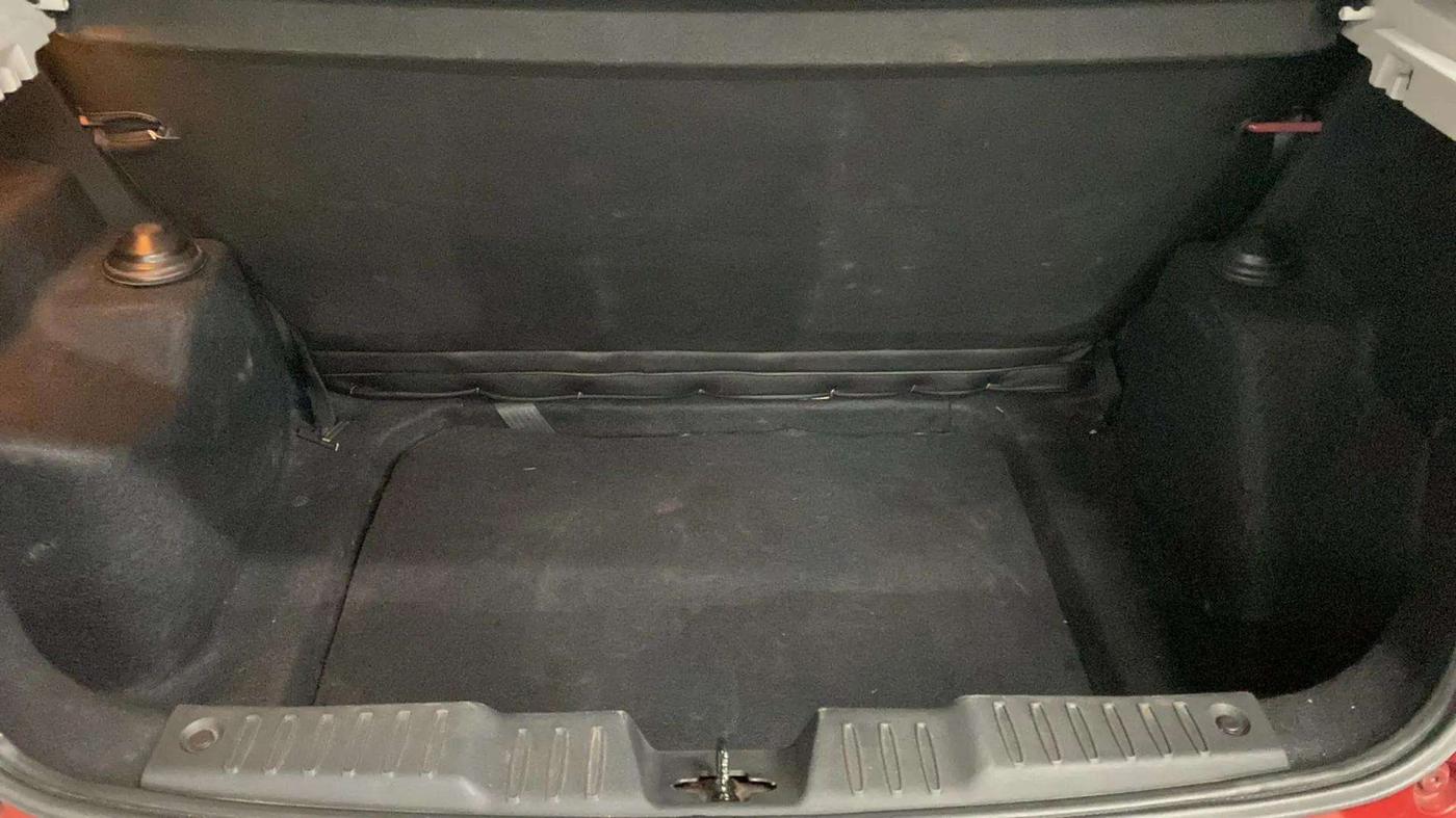 2021 Tata ALTROZ XZ PETROL, Petrol, Manual, 46,444 km, Boot Inside