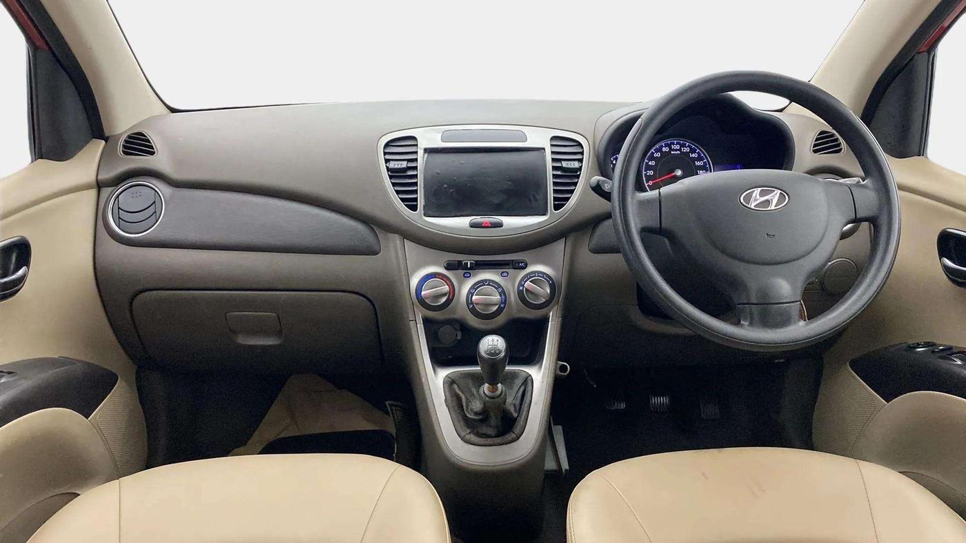 2013 Hyundai i10 MAGNA 1.2, Petrol, Manual, 13,976 km, Dashboard