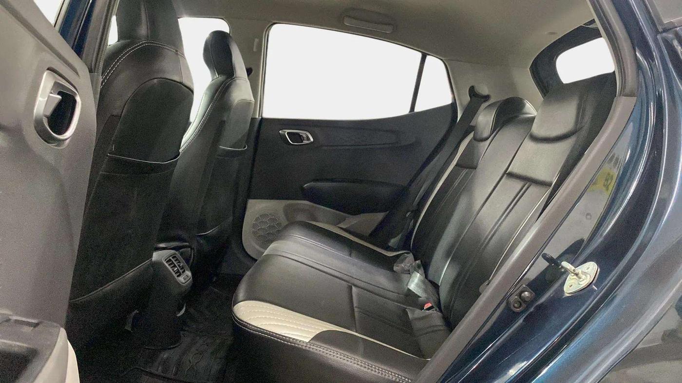 2021 Hyundai GRAND I10 NIOS SPORTZ AMT 1.2 KAPPA VTVT, Petrol, Automatic, 12,891 km, Right Side Rear Door Cabin