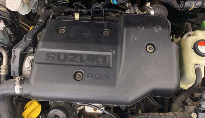 2016 Maruti Swift VDI, Diesel, Manual, 79,575 km, Open Bonet