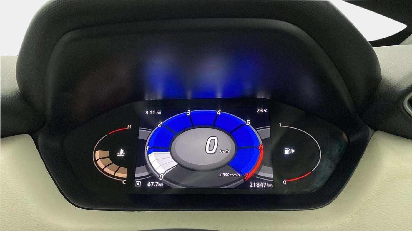 2022 Nissan MAGNITE XV MT, Petrol, Manual, 21,846 km, Odometer Image