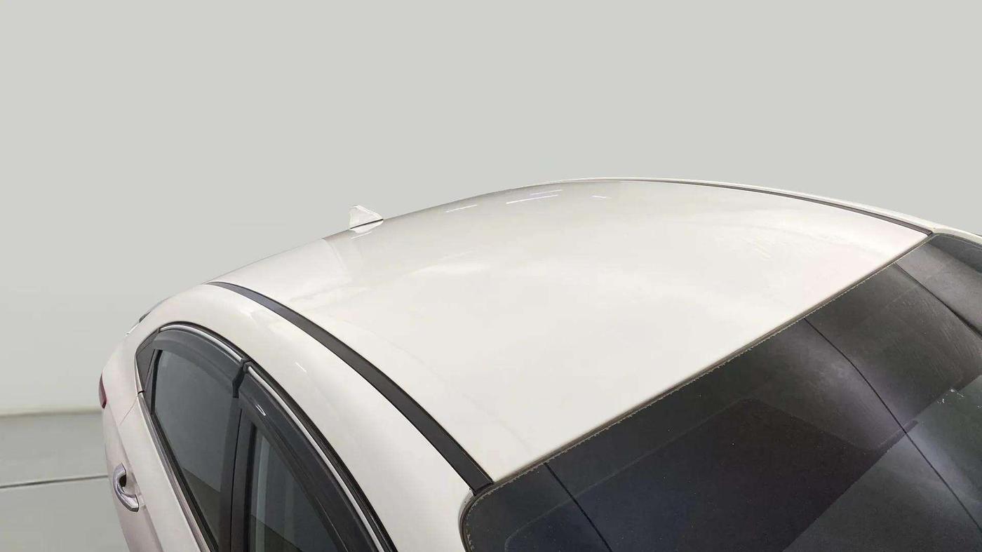 2018 Hyundai Verna 1.6 VTVT SX, CNG, Manual, 34,498 km, Roof