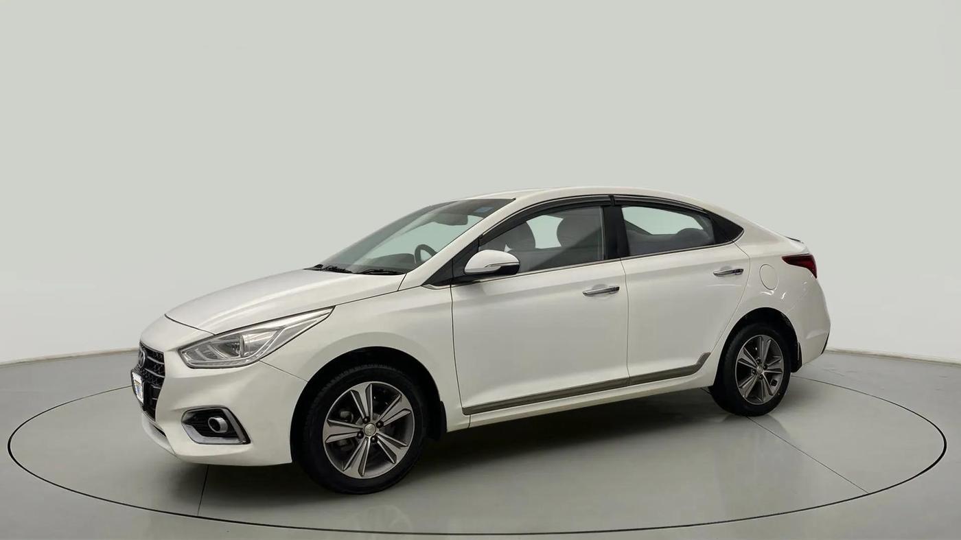 2018 Hyundai Verna 1.6 VTVT SX, CNG, Manual, 34,498 km, Left Front Diagonal