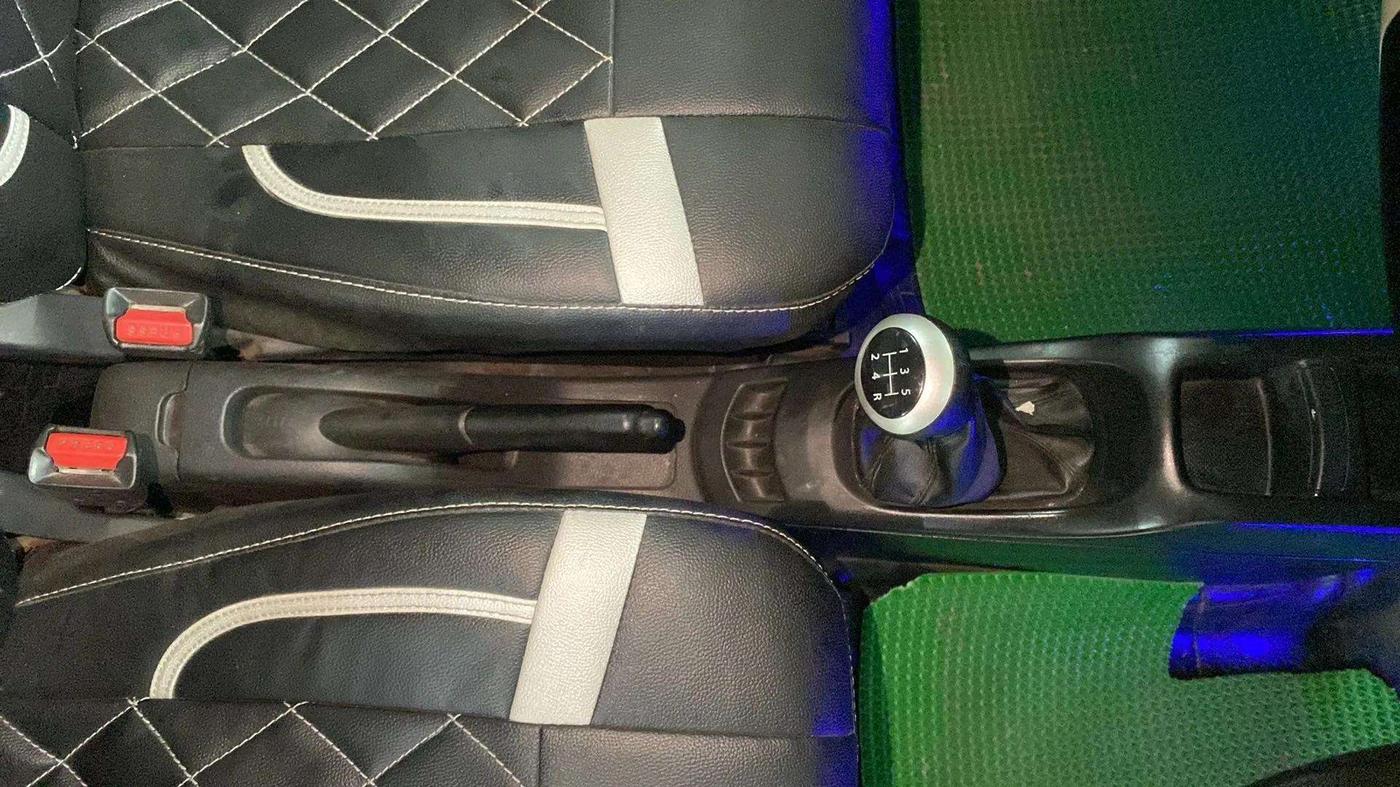2017 Maruti Wagon R 1.0 LXI CNG, CNG, Manual, 78,027 km, Gear Lever