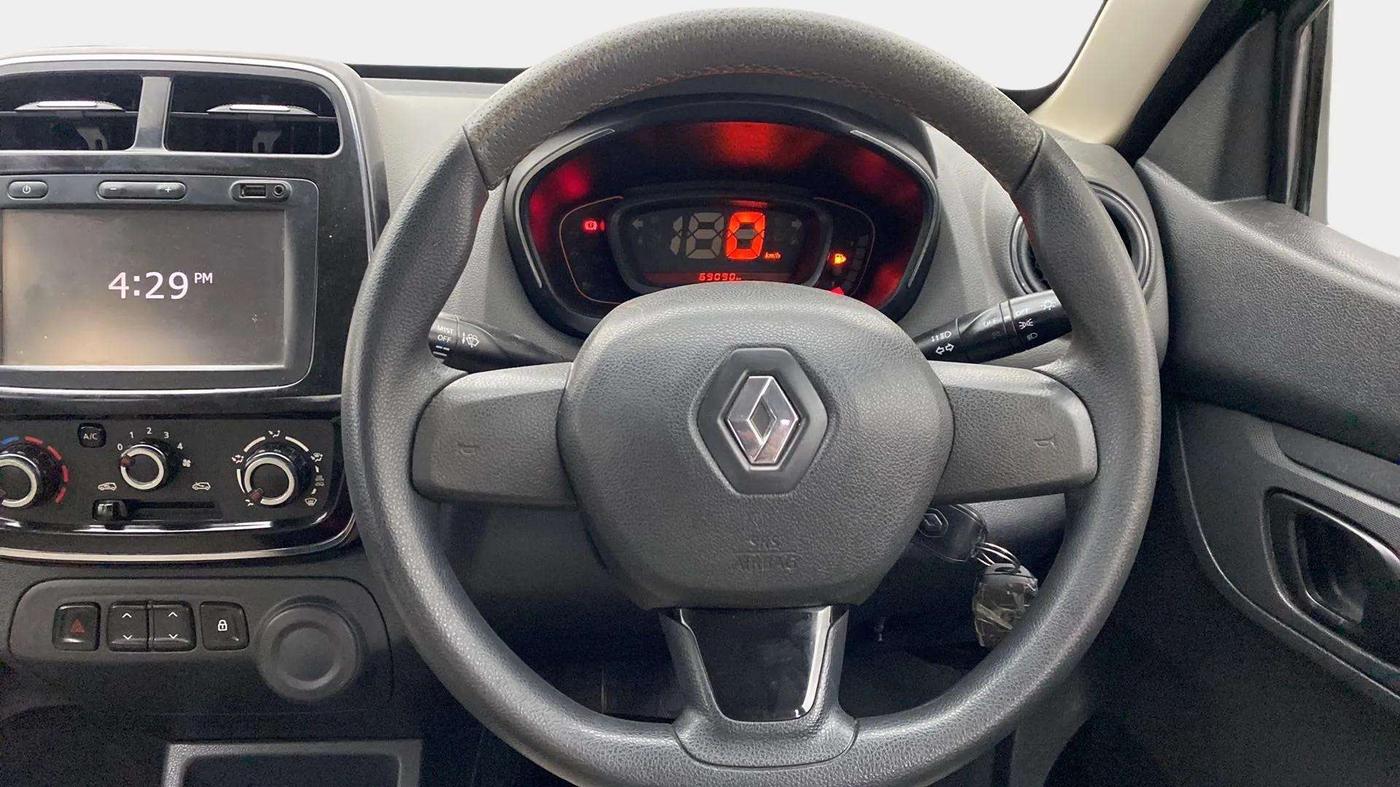 2016 Renault Kwid RXT 1.0 (O), Petrol, Manual, 69,123 km, Steering Wheel Close Up