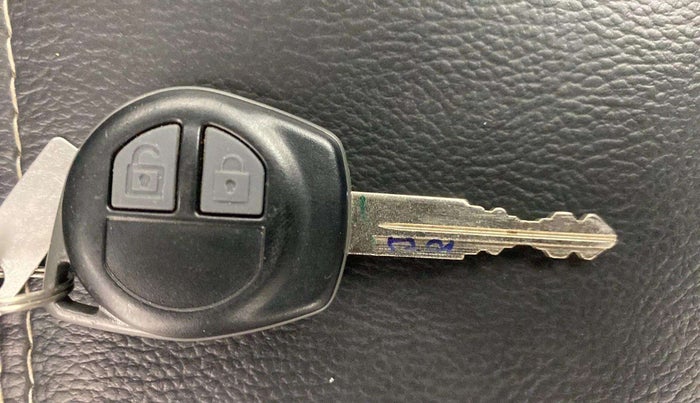 2014 Maruti Wagon R 1.0 VXI, Petrol, Manual, 36,565 km, Key Close Up
