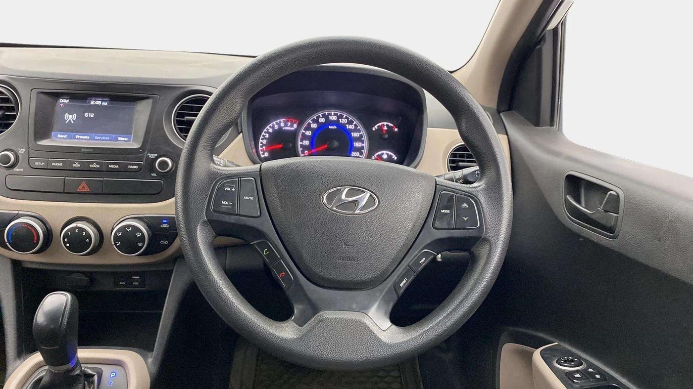 2019 Hyundai Grand i10 MAGNA AT 1.2 KAPPA VTVT, Petrol, Automatic, 89,482 km, Steering Wheel Close Up