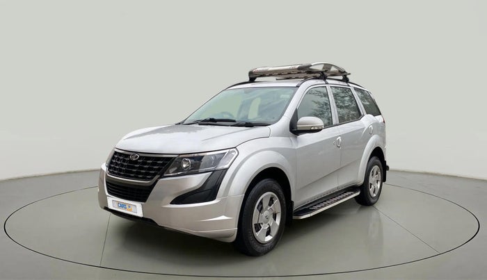 2020 Mahindra XUV500 W5, Diesel, Manual, 66,728 km, Left Front Diagonal