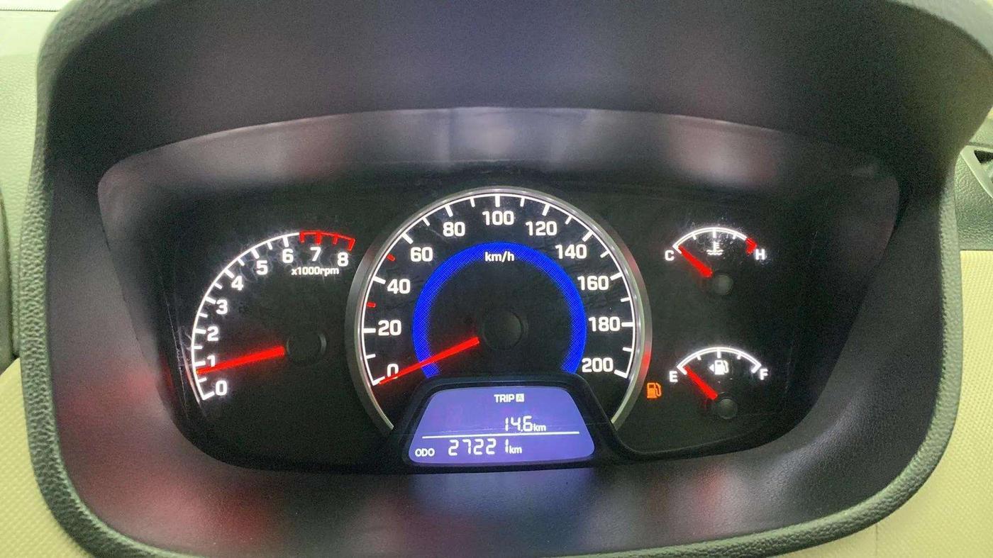 2019 Hyundai Grand i10 MAGNA 1.2 KAPPA VTVT, Petrol, Manual, 27,206 km, Odometer Image