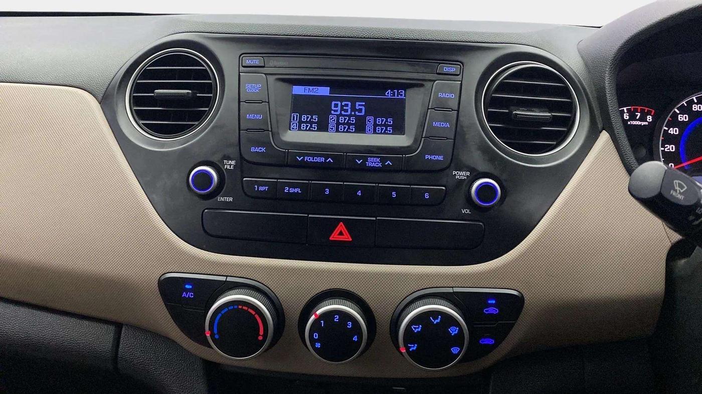 2019 Hyundai Grand i10 MAGNA 1.2 KAPPA VTVT, Petrol, Manual, 27,206 km, Air Conditioner