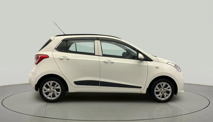 2019 Hyundai Grand i10 MAGNA 1.2 KAPPA VTVT, Petrol, Manual, 27,206 km, Right Side View