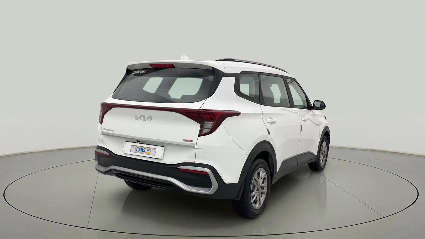 2022 KIA CARENS PRESTIGE 1.4 PETROL 7 STR, Petrol, Manual, 38,640 km, Right Back Diagonal