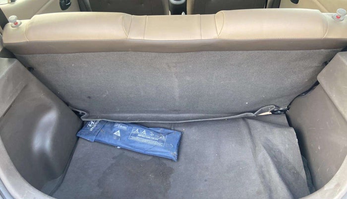 2013 Hyundai i10 ERA 1.1, Petrol, Manual, 87,694 km, Dicky (Boot door) - Parcel tray missing