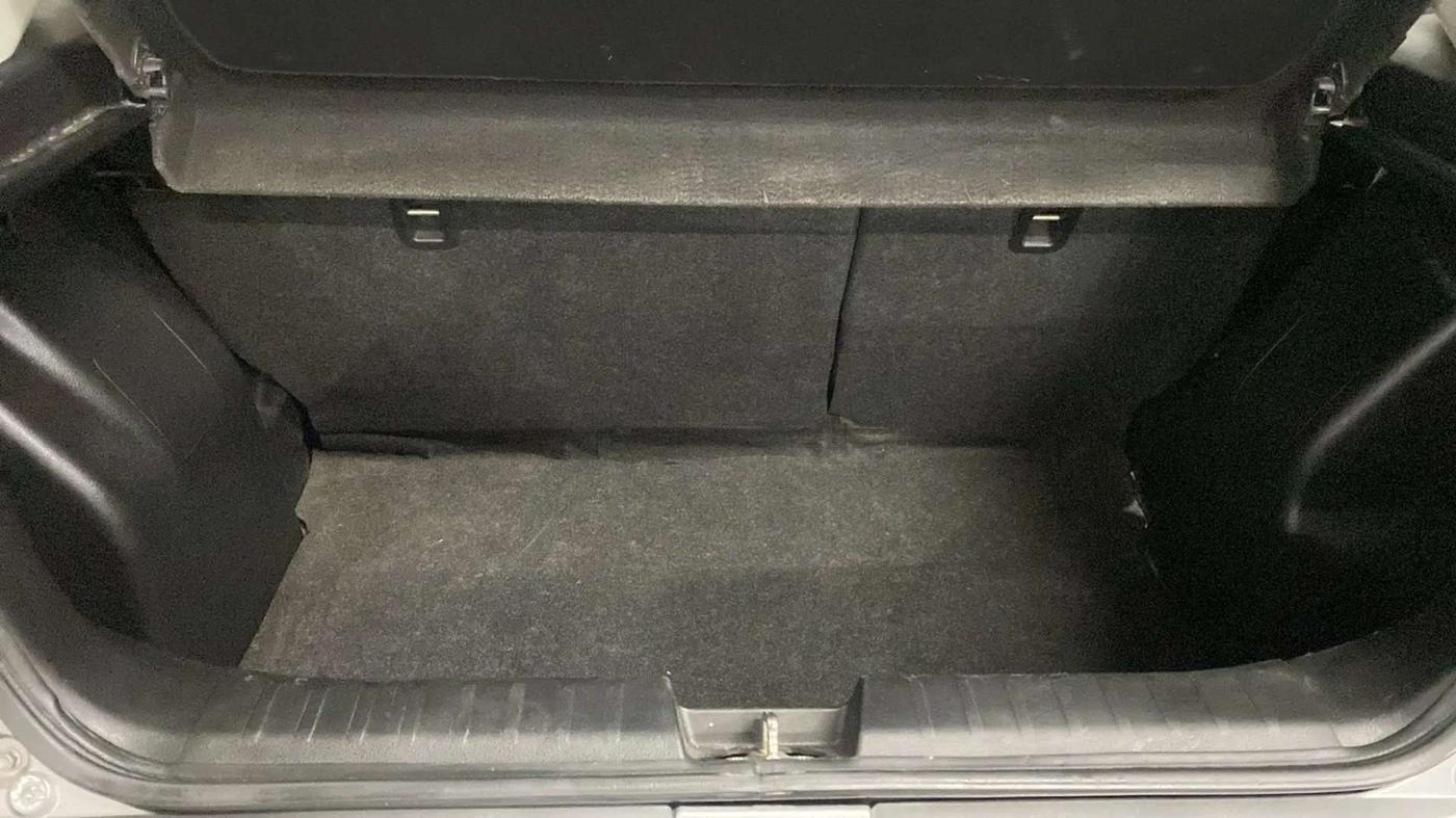 2022 Maruti Baleno DELTA PETROL 1.2, Petrol, Manual, 25,555 km, Boot Inside