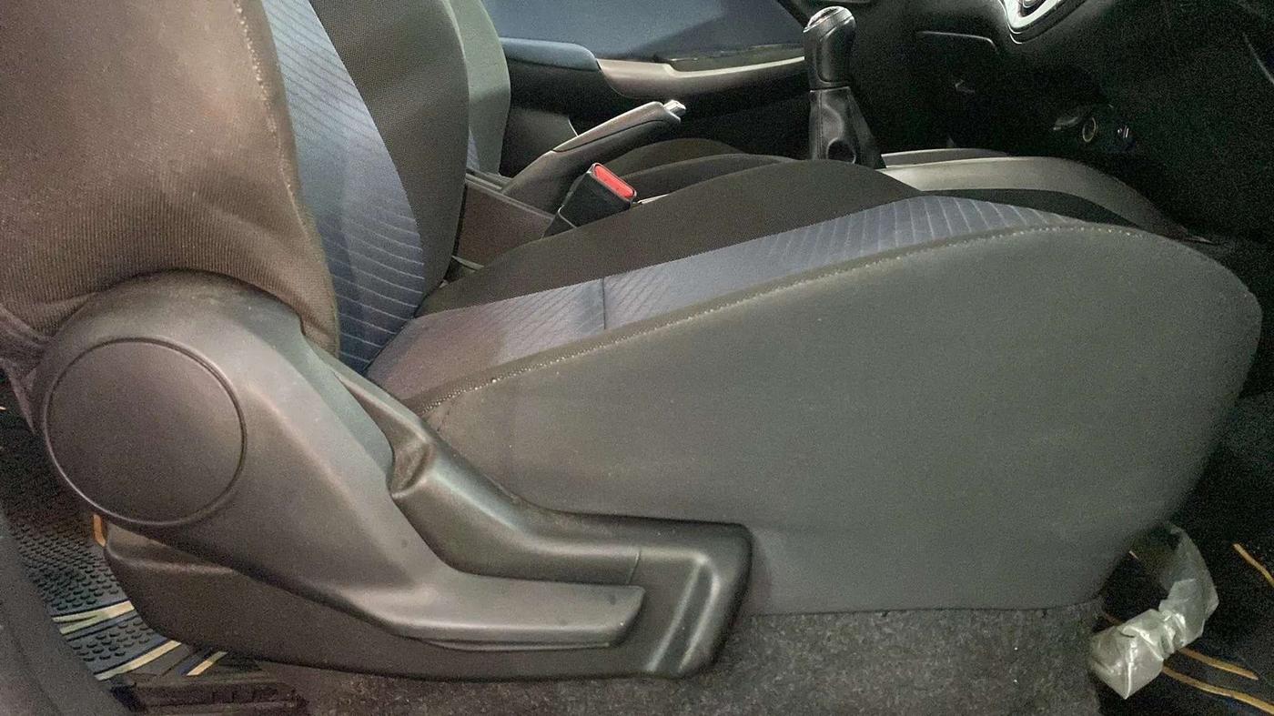 2022 Maruti Baleno DELTA PETROL 1.2, Petrol, Manual, 25,555 km, Driver Side Adjustment Panel