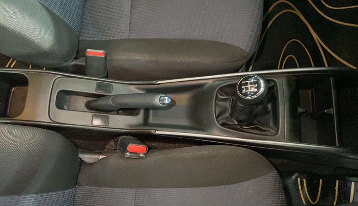 2022 Maruti Baleno DELTA PETROL 1.2, Petrol, Manual, 25,555 km, Gear Lever
