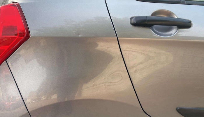 2015 Maruti Celerio LXI, Petrol, Manual, 82,903 km, Right quarter panel - Slightly dented